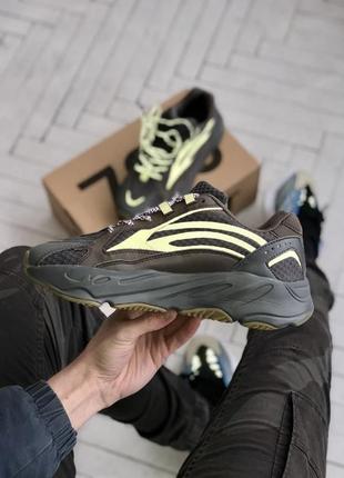 Мужские кроссовки adidas yeezy boost 700 brown 40-41-42-43-44-455 фото