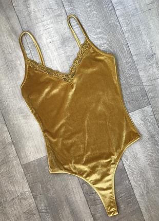 Боди велюровый горчичный missguided
