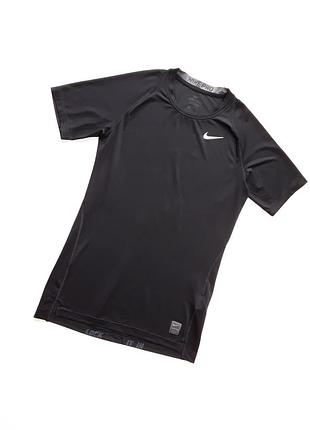 Спортивная футболка nike pro