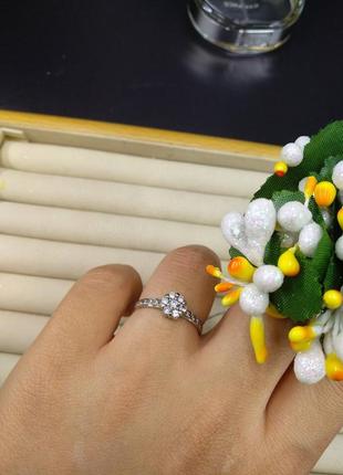 Серебряный кольца цветок ромашка с фианитом 925 последний размер 18,5 скидка3 фото