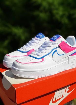 Женские кроссовки nike air force 1 shadow белые с малиной и синим8 фото