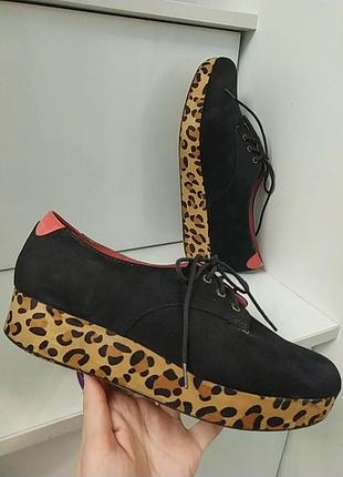 Класні туфлі