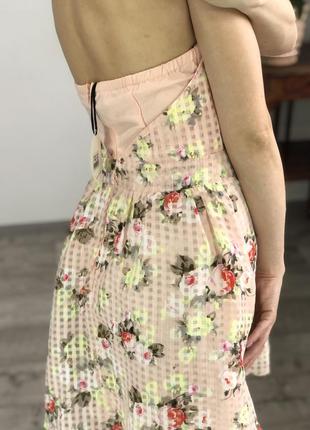 Нежное милое платье в цветы на шею с открытой спинкой 1+1=35 фото