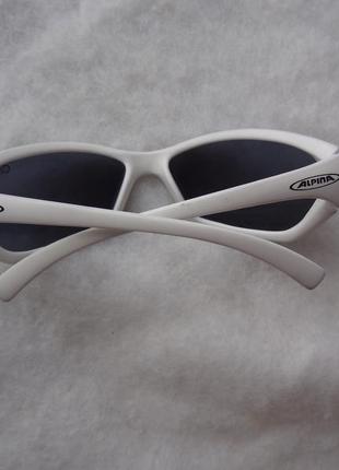 Дитячі сонцезахисні окуляри alpina3 фото