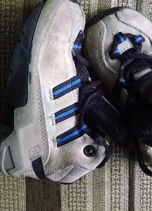 Кроссовки ботинки adidas