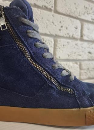 Високі кеди