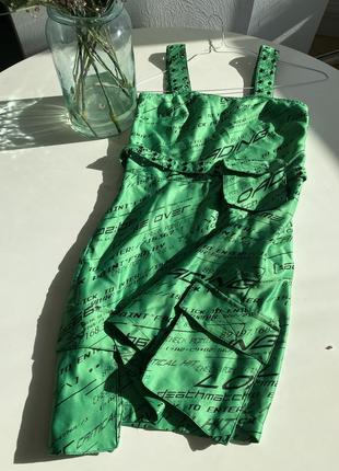 Короткое платье атласное с карманами и поясной сумкой с asos5 фото