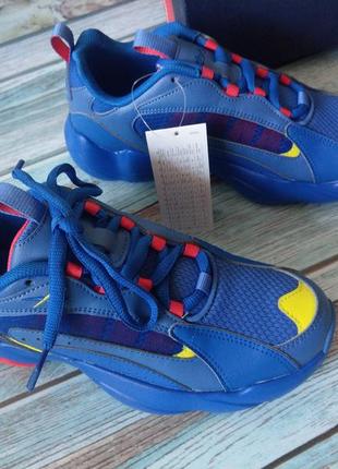 Кроссовки reebok royal pervader 33, 37,5