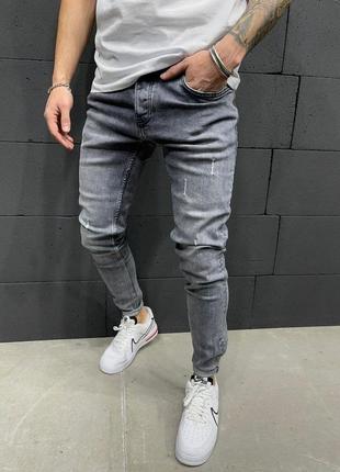 Джинсы мужские классические рваные серые / джинси класичні рвані штани варенки сірі3 фото