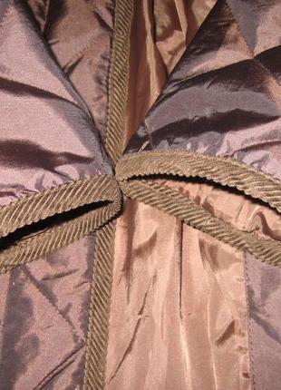 Стильный стеганый тренч,куртка, пальто трендового цвета- хаки(хамелеон)5 фото
