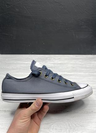 Жкнские кеди converse