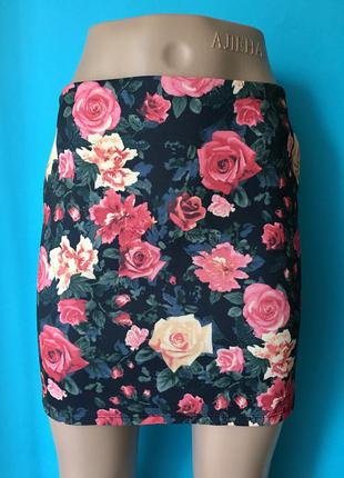 Яркая юбка с принтом роз s2 фото