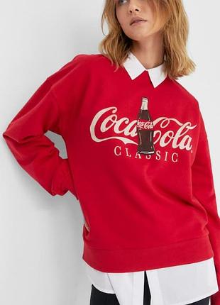 Свитшот coca cola stradivarius