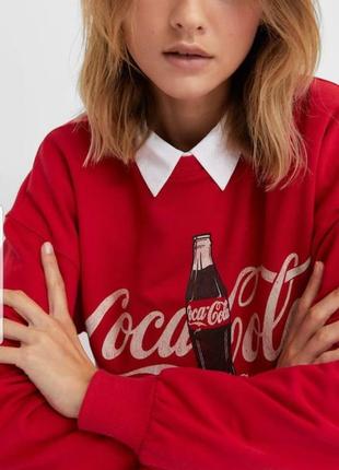 Світшот coca cola stradivarius4 фото