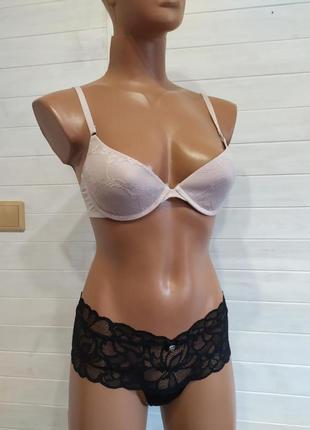 Красивый бюстик 75в