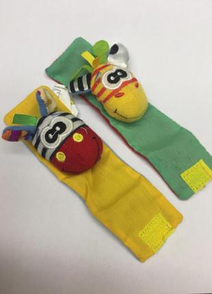 Игрушки - погремушки на руку 2