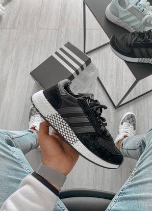 Кросівки adidas marathon