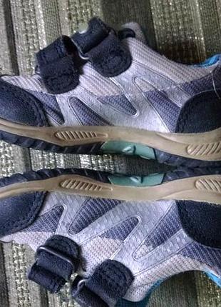 Кроссовки viking