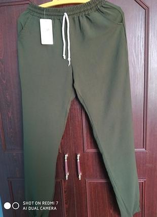 Штани жіночі