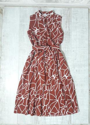 Платье миди на пуговицах коричневое shein1 фото