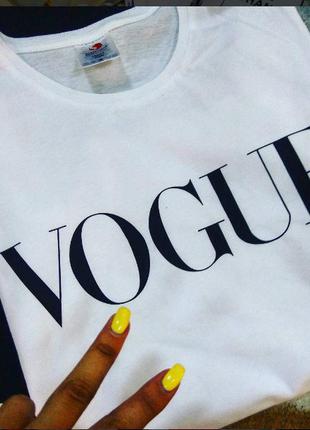 Футболка vogue