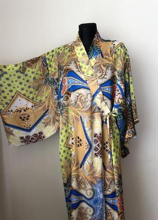 Платье-халат кимоно 42-50 атлас длинный яркий принт10 фото