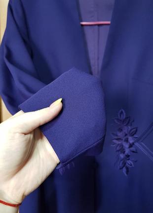 Стильный фиолетовый длинный пиджак с разрезами, удлинённый пиджак, жакет - платье7 фото