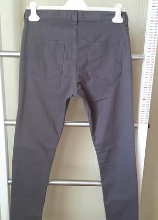 Женские джинсы скинни серого цвета2 фото