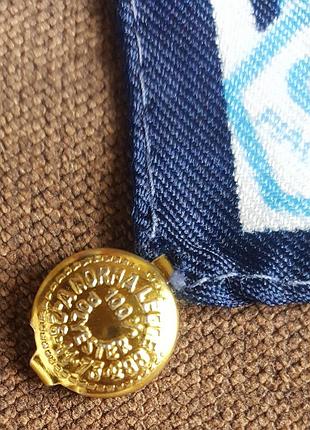 Оригинал.фирменный,стильный,легкий платок-шарф piaggio