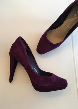 Красивые  фиолетовые туфли5 фото