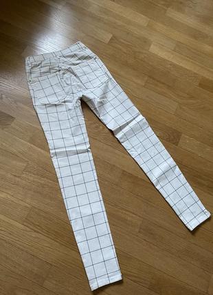 Pull bear скинни джинсы skinny 32 xs xxs 24 белые серые клетка3 фото