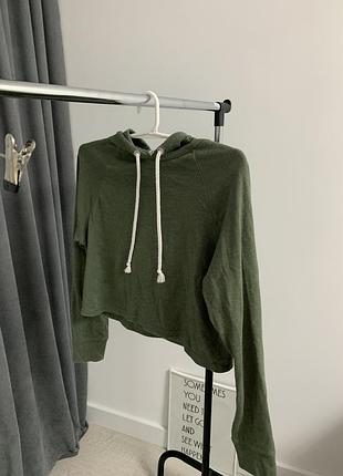 Продам вкорочену кофтинку h&m