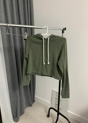 Продам вкорочену кофтинку h&m 2
