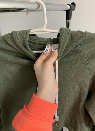 Продам вкорочену кофтинку h&m 4