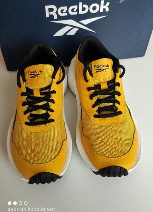 Кросівки жіночі reebok metreon running1 фото