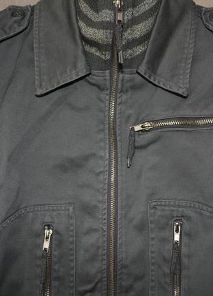 Котоновая куртка ветровка хаки vero moda, с-м, сост новой, спинка вышивка4 фото
