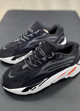 Женские кроссовки adidas yeezy boost 700 v2 black white 36-37-38-39-40