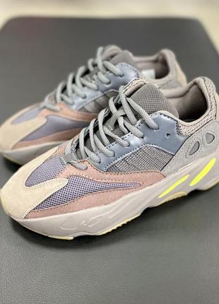 Женские кроссовки adidas yeezy boost 700 grey brown  36-37-38-39