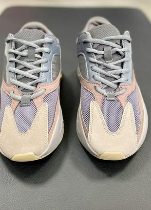 Женские кроссовки adidas yeezy boost 700 grey brown  36-37-38-395 фото