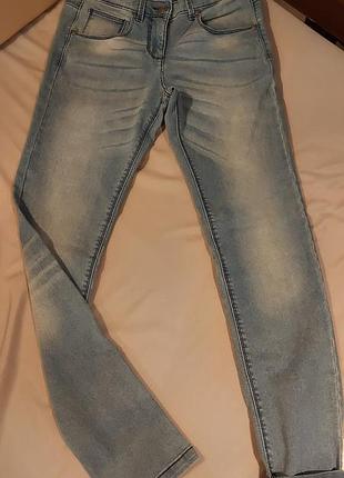 Джинси skinny benetton