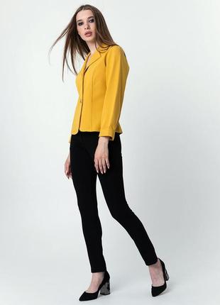 Блузка сорочка жакет кольору кемел