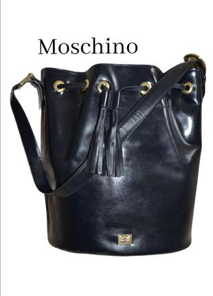 Moschino redwall вінтажна номерна сумка кошик1 фото