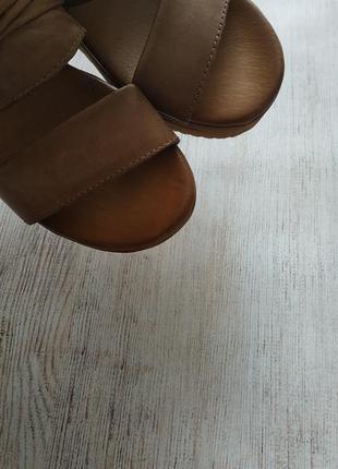 Mjus, итальянские кожаные босоножки на платформе, на резинке7 фото
