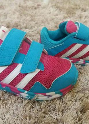 Кросівочки adidas
