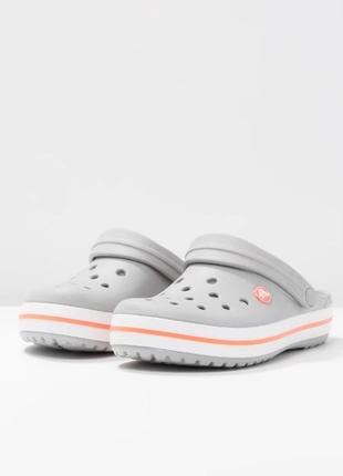 Крокс крокбенд cерые crocs crocband clog light grey/bright coral4 фото