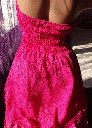 Літній, малинове плаття з мереживом. голі плечі.3 фото