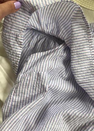 Красивая зефирная блуза с открытыми плечами3 фото