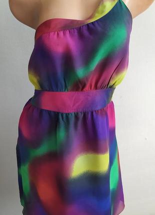 Платье из натурального шелка на одно плечо1 фото