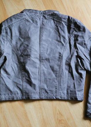 Крутая укороченная стеганая куртка / рукав 3/4 asos4 фото