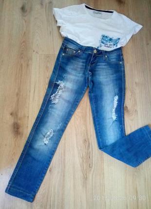 Брюки джинсовые с дырками для подростка